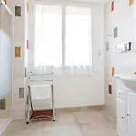 Le Centre Hotell 3*