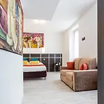Le Centre Hotell 3*