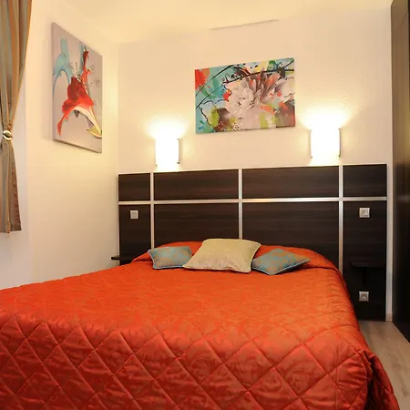 Otel Le Centre 3*