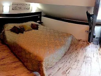 Le Centre Hotel 3*