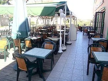 Le Centre 3*