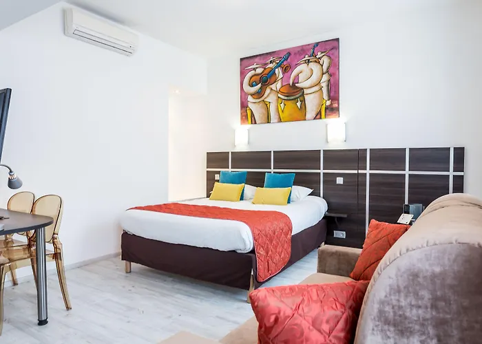 中央酒店 3* 格拉马